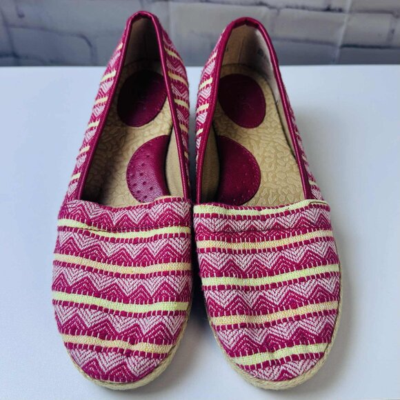 b.ø.c. Born Concept Espadrille Flats | Size 7.5M | Red & Yellow Aztec Print - Picture 7 of 10